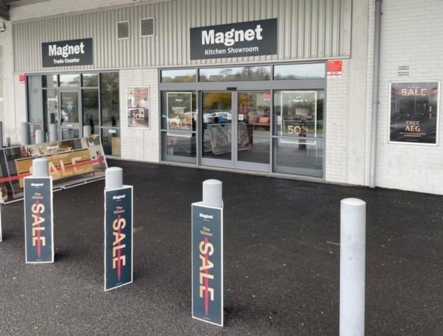 Magnet trade kitchens deals
